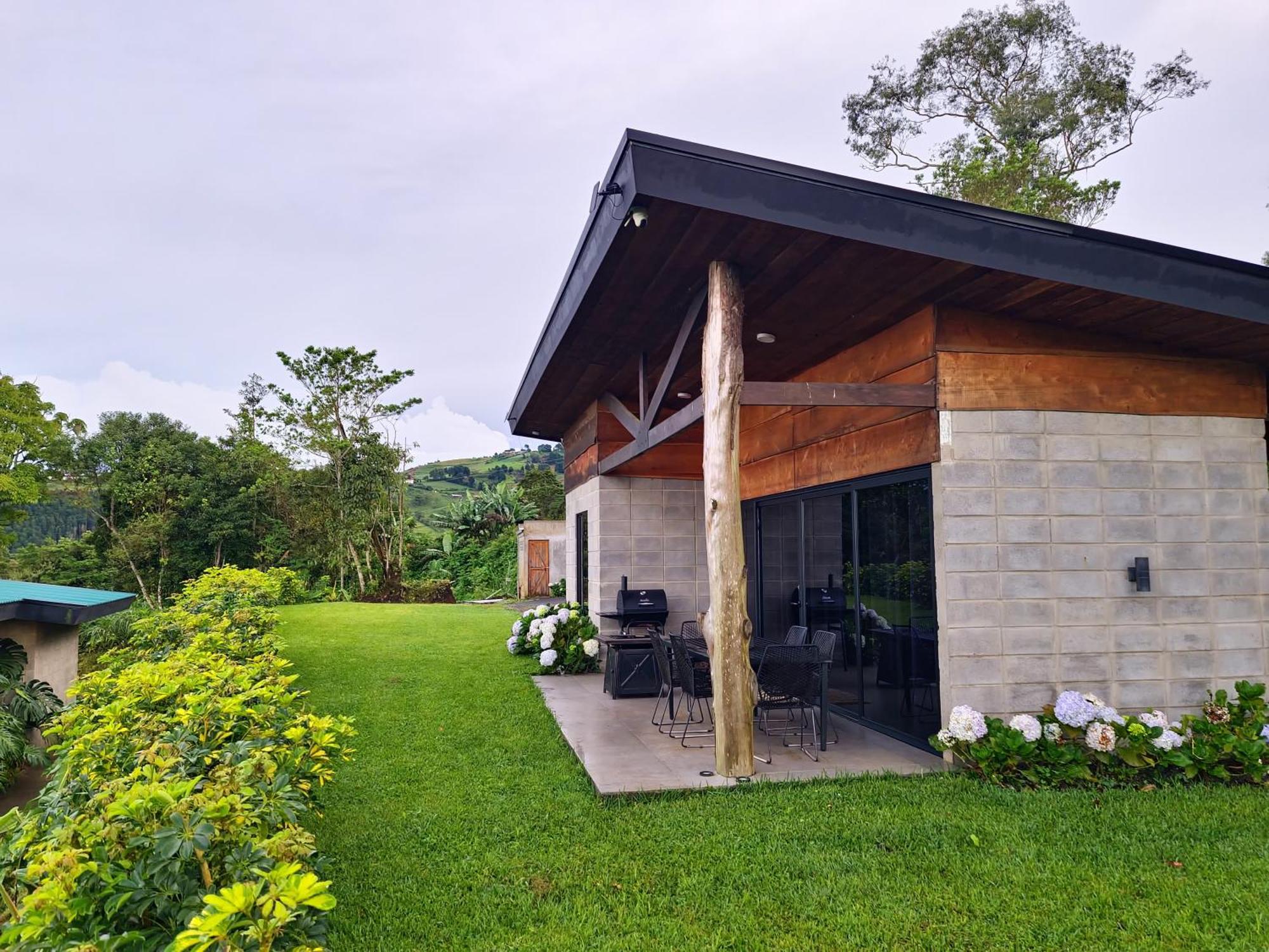 Espectacular Cabana Moderna De Montana + Bosque Nuboso +Wifi Zarcero Екстериор снимка